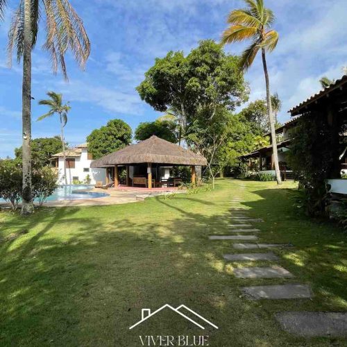 Viva com conforto, exclusividade e uma vista encantadora para o mar em um dos destinos mais desejados do sul da Bahia!